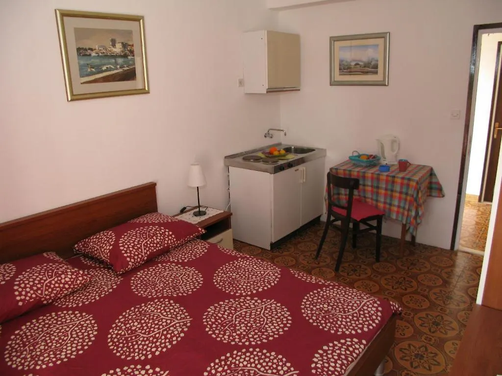Apartments Ana Trogir